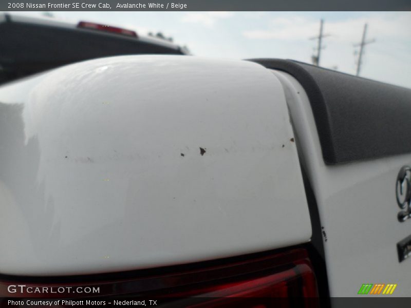 Avalanche White / Beige 2008 Nissan Frontier SE Crew Cab