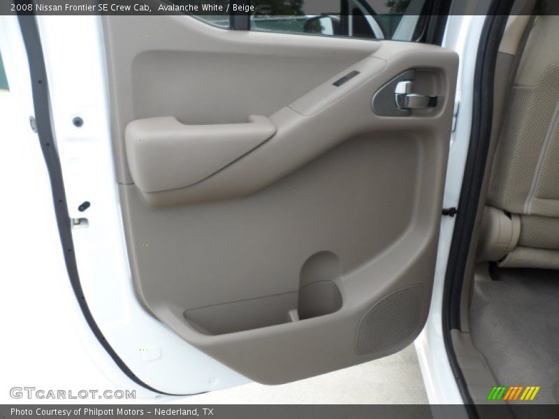 Door Panel of 2008 Frontier SE Crew Cab