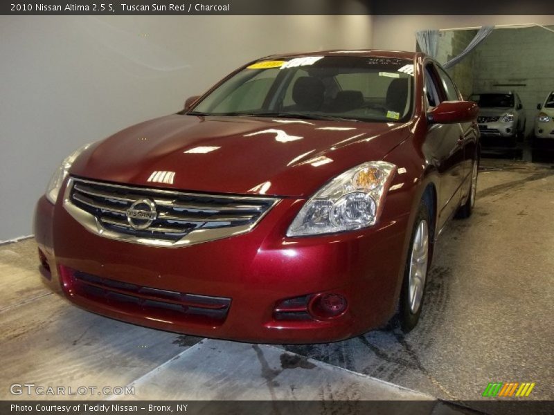 Tuscan Sun Red / Charcoal 2010 Nissan Altima 2.5 S