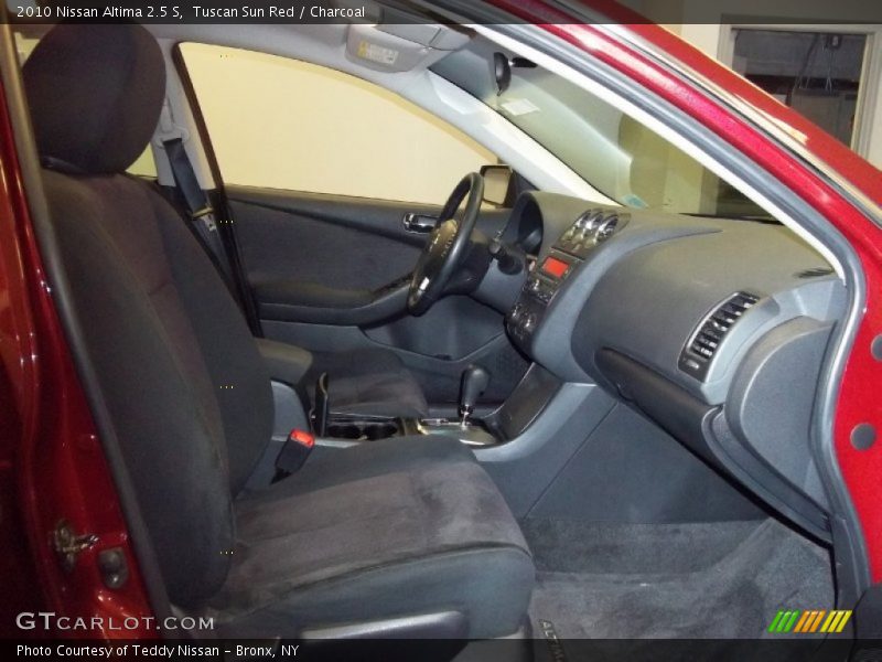 Tuscan Sun Red / Charcoal 2010 Nissan Altima 2.5 S