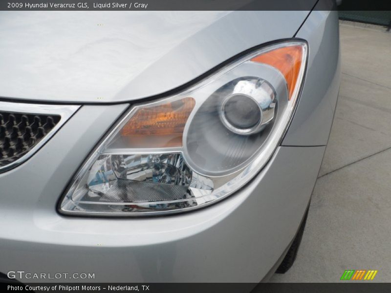 Liquid Silver / Gray 2009 Hyundai Veracruz GLS