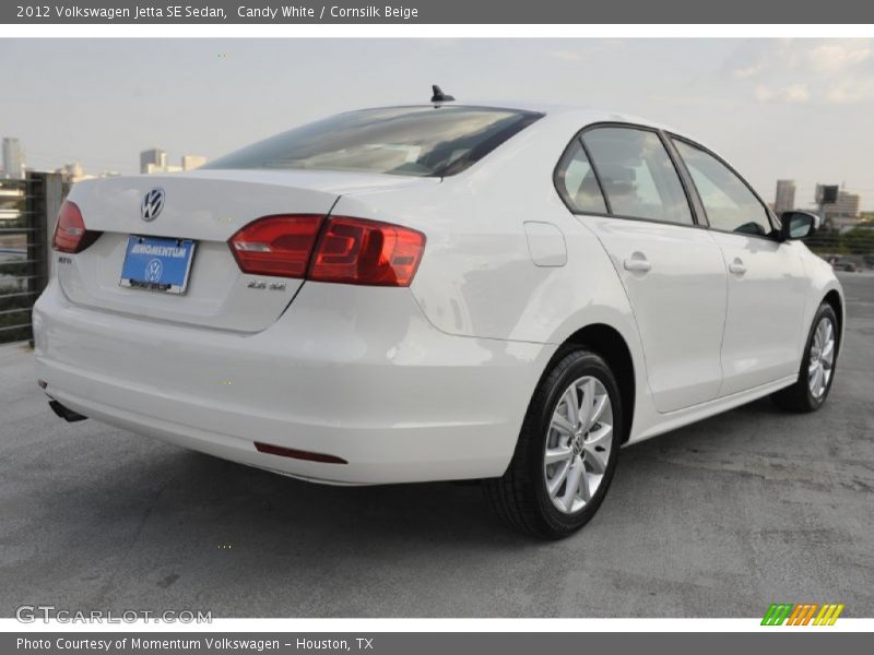 Candy White / Cornsilk Beige 2012 Volkswagen Jetta SE Sedan