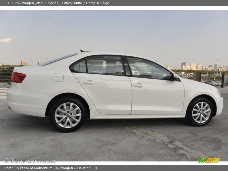 Candy White / Cornsilk Beige 2012 Volkswagen Jetta SE Sedan