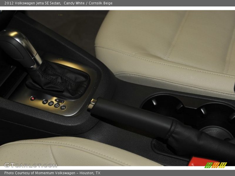 Candy White / Cornsilk Beige 2012 Volkswagen Jetta SE Sedan