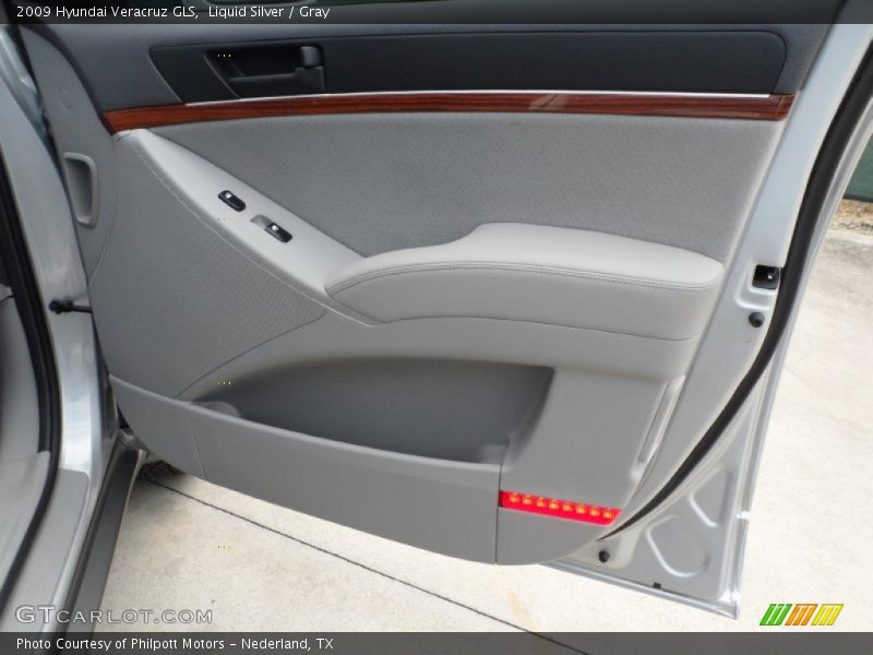Liquid Silver / Gray 2009 Hyundai Veracruz GLS