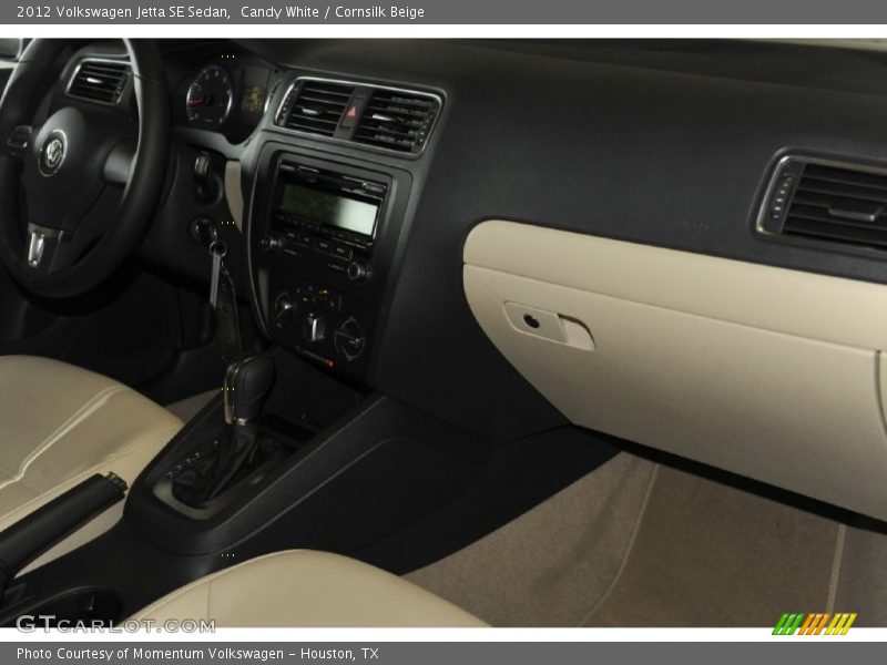 Candy White / Cornsilk Beige 2012 Volkswagen Jetta SE Sedan