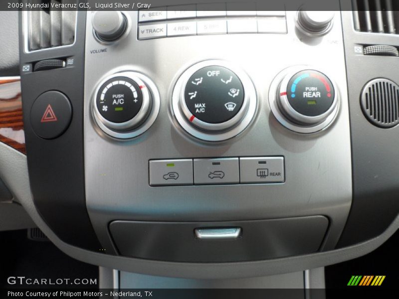 Liquid Silver / Gray 2009 Hyundai Veracruz GLS