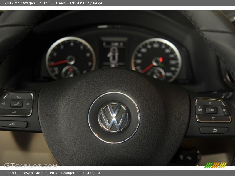 Deep Black Metallic / Beige 2012 Volkswagen Tiguan SE