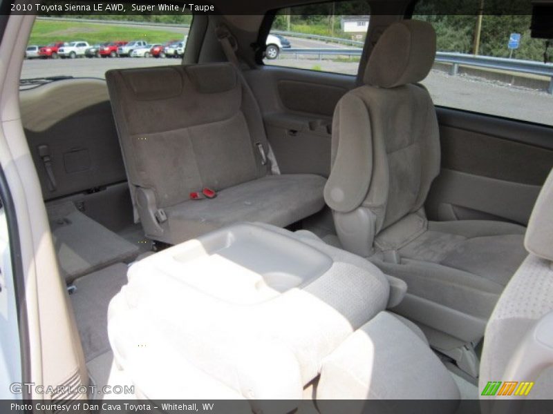  2010 Sienna LE AWD Taupe Interior
