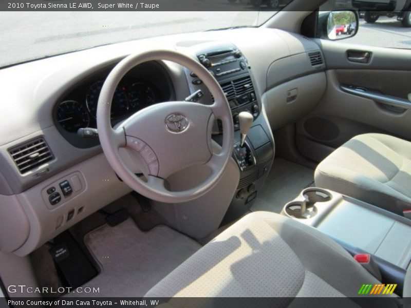 Dashboard of 2010 Sienna LE AWD
