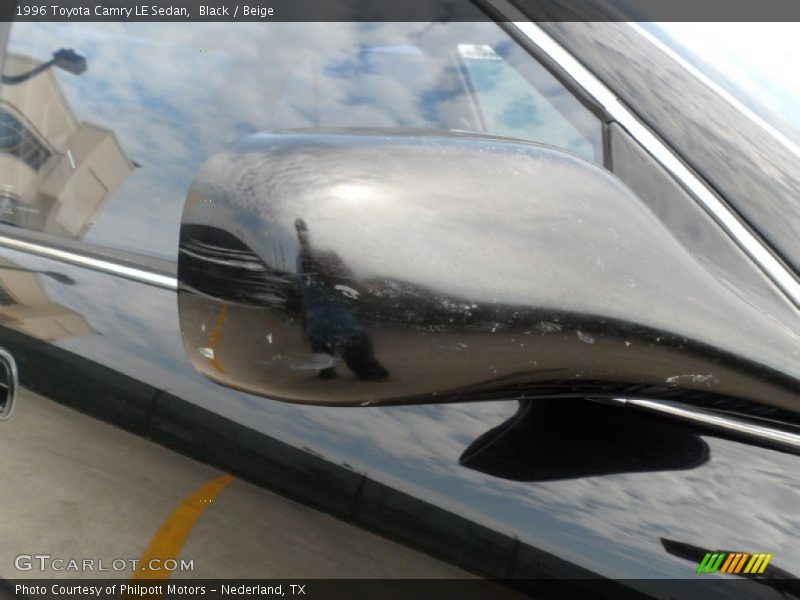 Black / Beige 1996 Toyota Camry LE Sedan