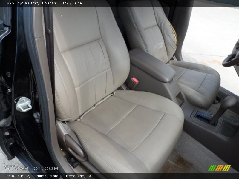  1996 Camry LE Sedan Beige Interior