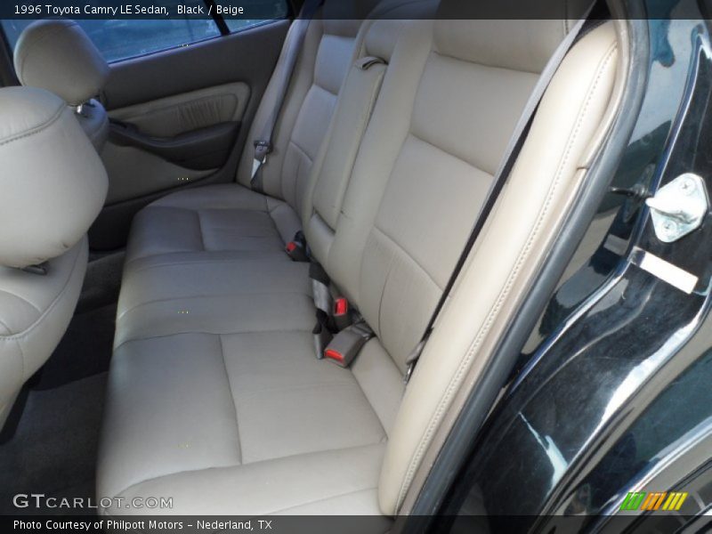  1996 Camry LE Sedan Beige Interior