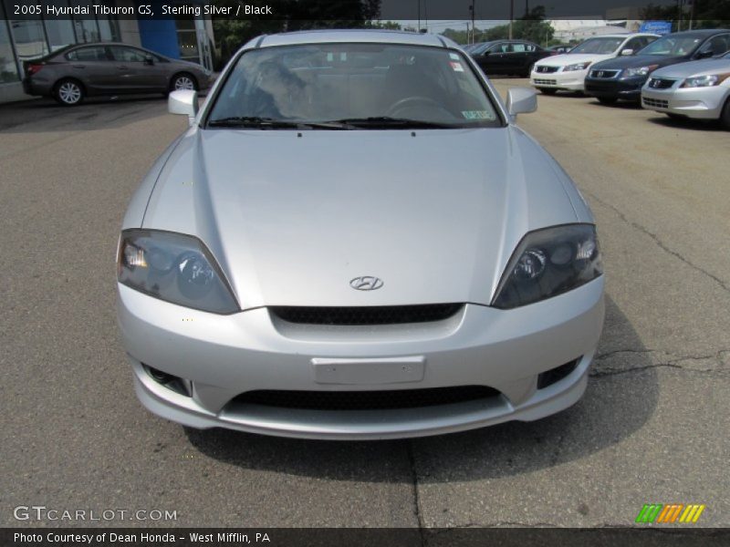 Sterling Silver / Black 2005 Hyundai Tiburon GS
