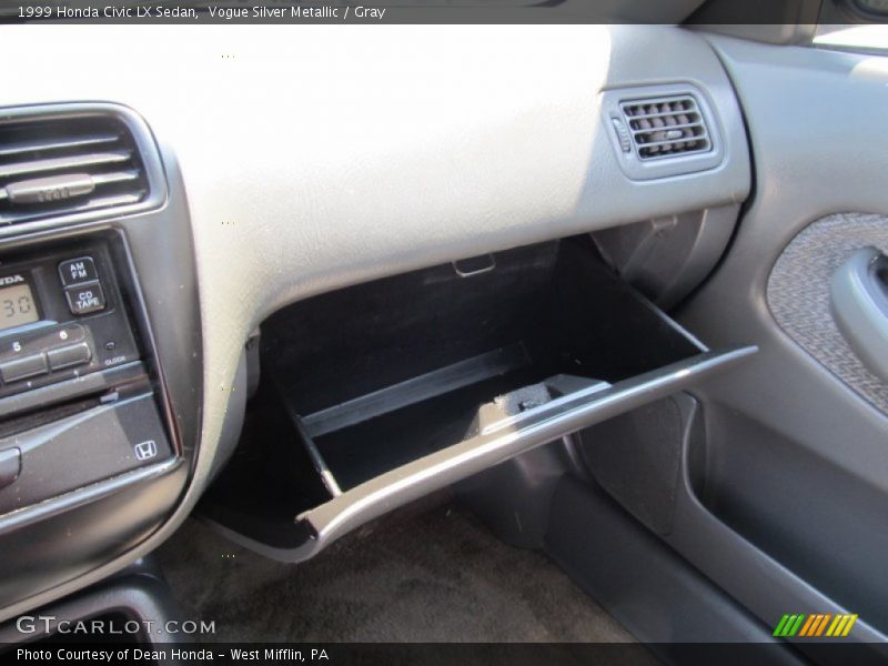 Vogue Silver Metallic / Gray 1999 Honda Civic LX Sedan