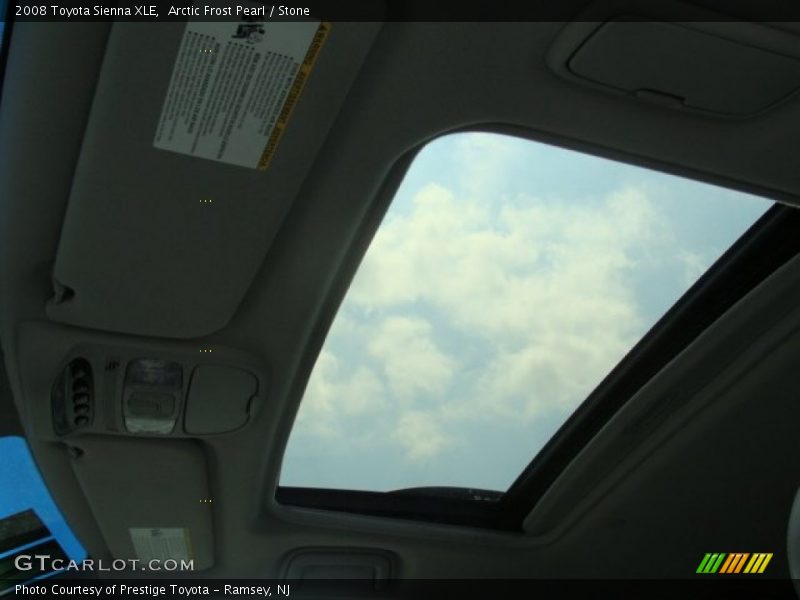 Arctic Frost Pearl / Stone 2008 Toyota Sienna XLE