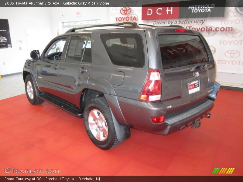 Galactic Gray Mica / Stone 2005 Toyota 4Runner SR5 4x4