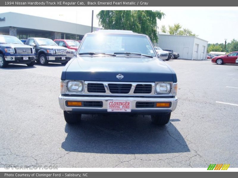 Black Emerald Pearl Metallic / Gray 1994 Nissan Hardbody Truck XE Regular Cab