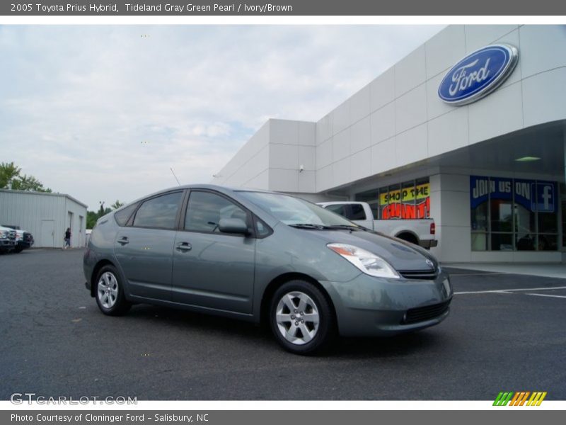 Tideland Gray Green Pearl / Ivory/Brown 2005 Toyota Prius Hybrid