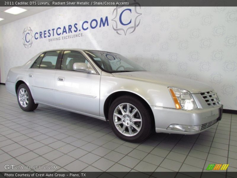 Radiant Silver Metallic / Shale/Cocoa Accents 2011 Cadillac DTS Luxury