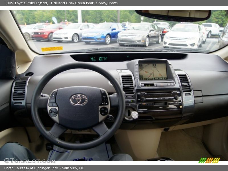 Tideland Gray Green Pearl / Ivory/Brown 2005 Toyota Prius Hybrid