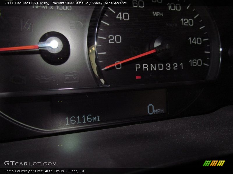 Radiant Silver Metallic / Shale/Cocoa Accents 2011 Cadillac DTS Luxury