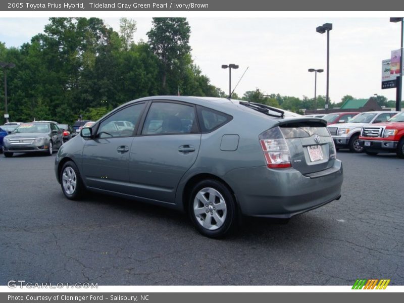 Tideland Gray Green Pearl / Ivory/Brown 2005 Toyota Prius Hybrid