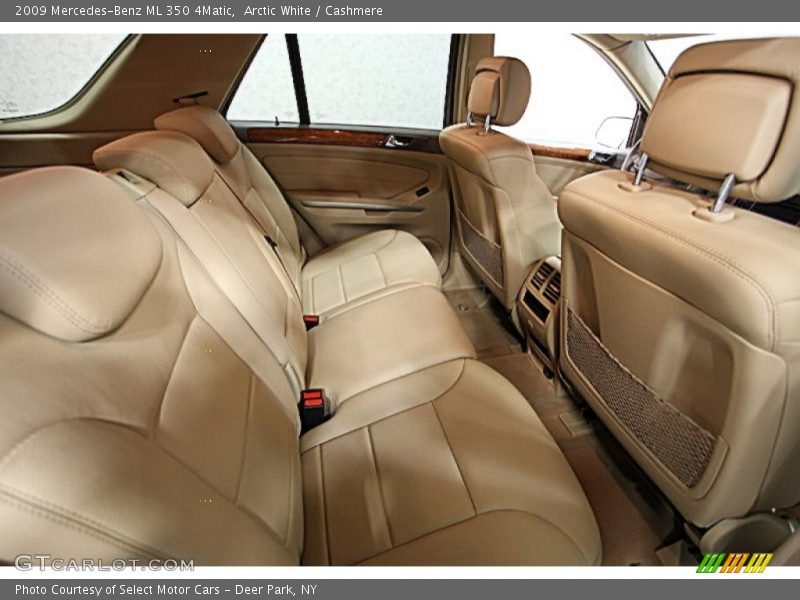 Arctic White / Cashmere 2009 Mercedes-Benz ML 350 4Matic