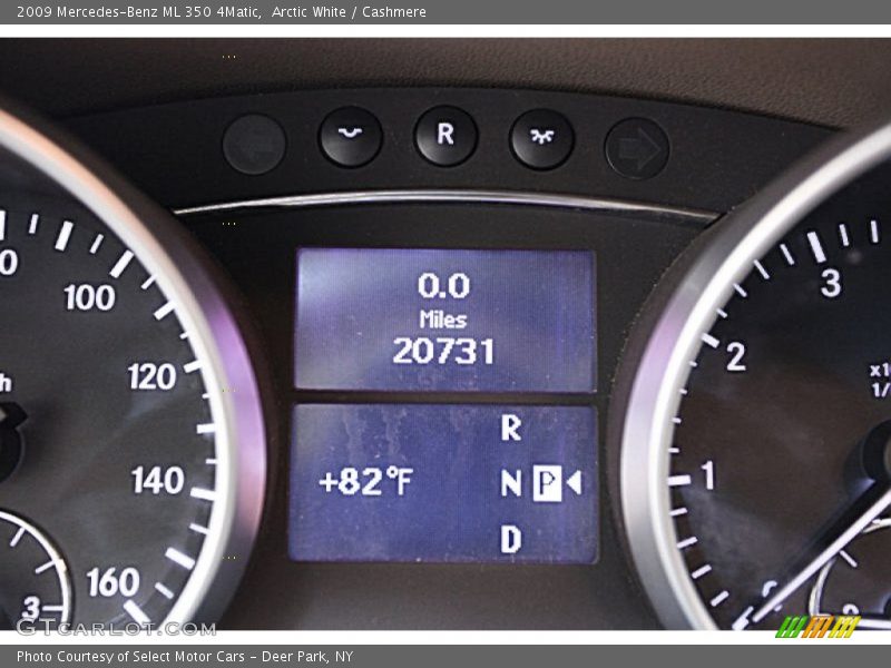 Arctic White / Cashmere 2009 Mercedes-Benz ML 350 4Matic