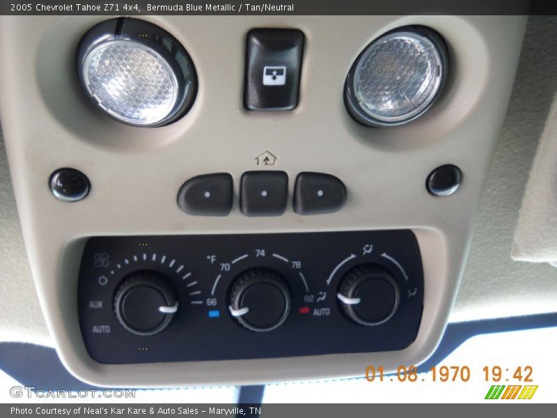 Bermuda Blue Metallic / Tan/Neutral 2005 Chevrolet Tahoe Z71 4x4