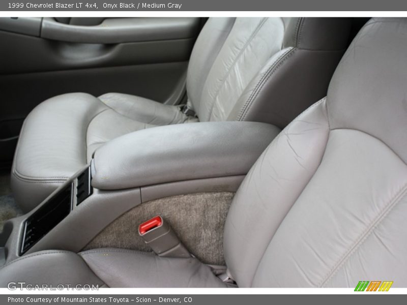 Onyx Black / Medium Gray 1999 Chevrolet Blazer LT 4x4