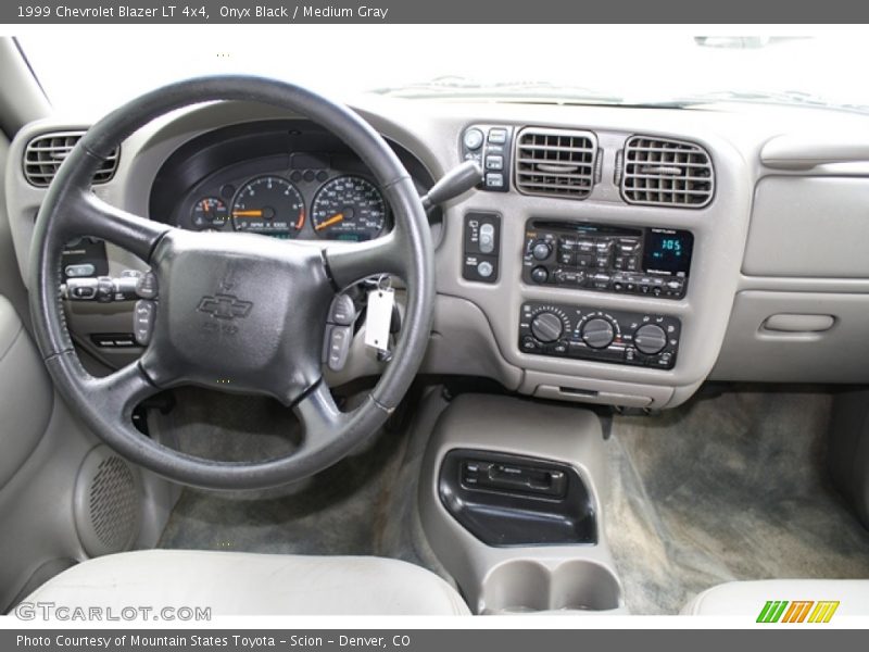 Onyx Black / Medium Gray 1999 Chevrolet Blazer LT 4x4