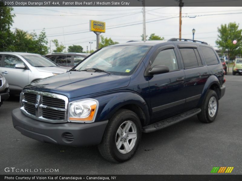 Patriot Blue Pearl / Medium Slate Gray 2005 Dodge Durango SXT 4x4