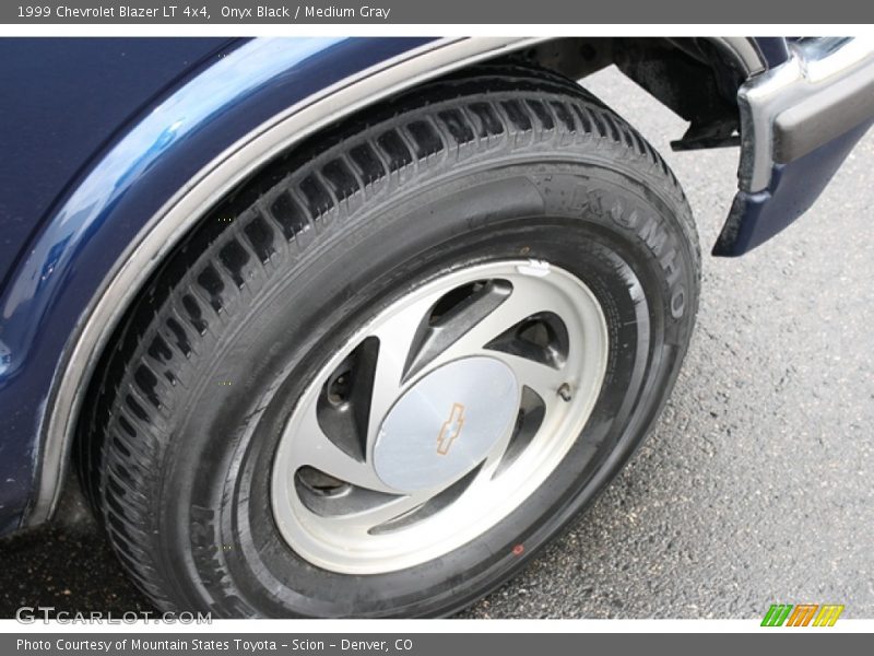 Onyx Black / Medium Gray 1999 Chevrolet Blazer LT 4x4