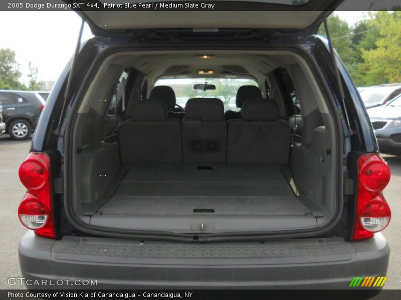 Patriot Blue Pearl / Medium Slate Gray 2005 Dodge Durango SXT 4x4