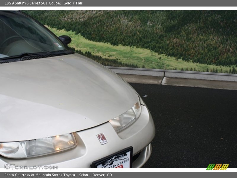 Gold / Tan 1999 Saturn S Series SC1 Coupe