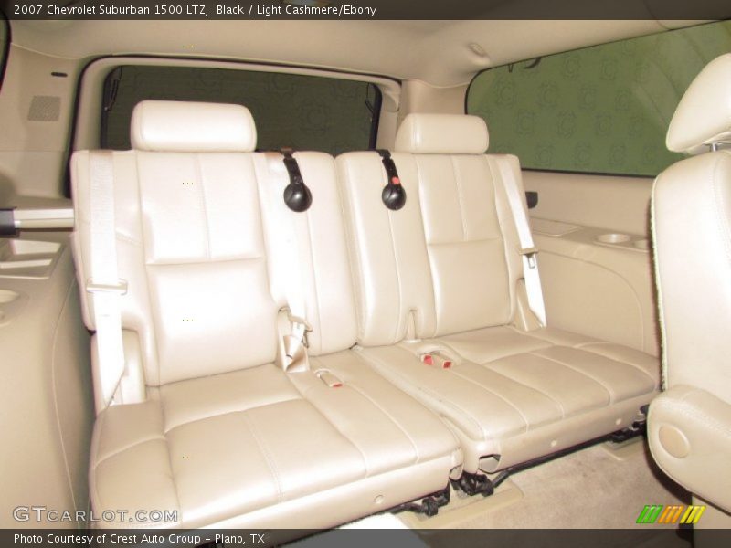  2007 Suburban 1500 LTZ Light Cashmere/Ebony Interior