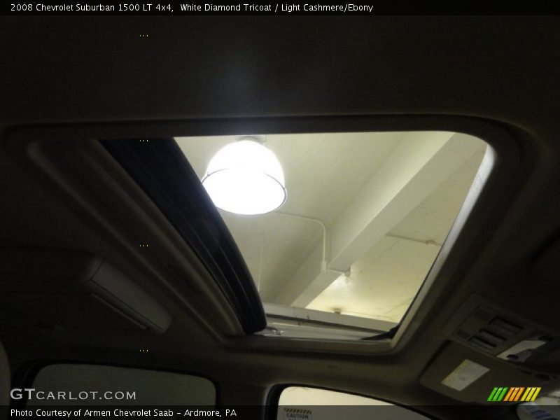 White Diamond Tricoat / Light Cashmere/Ebony 2008 Chevrolet Suburban 1500 LT 4x4