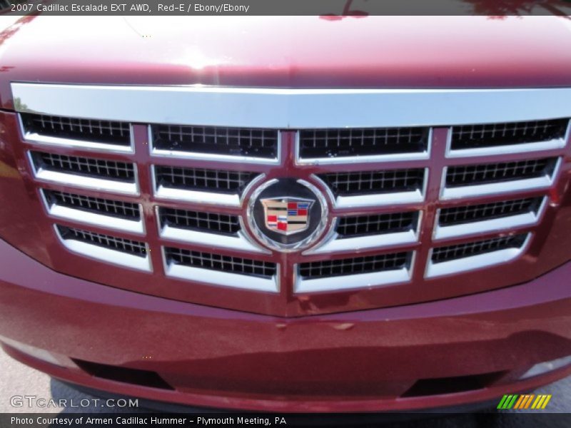 Red-E / Ebony/Ebony 2007 Cadillac Escalade EXT AWD