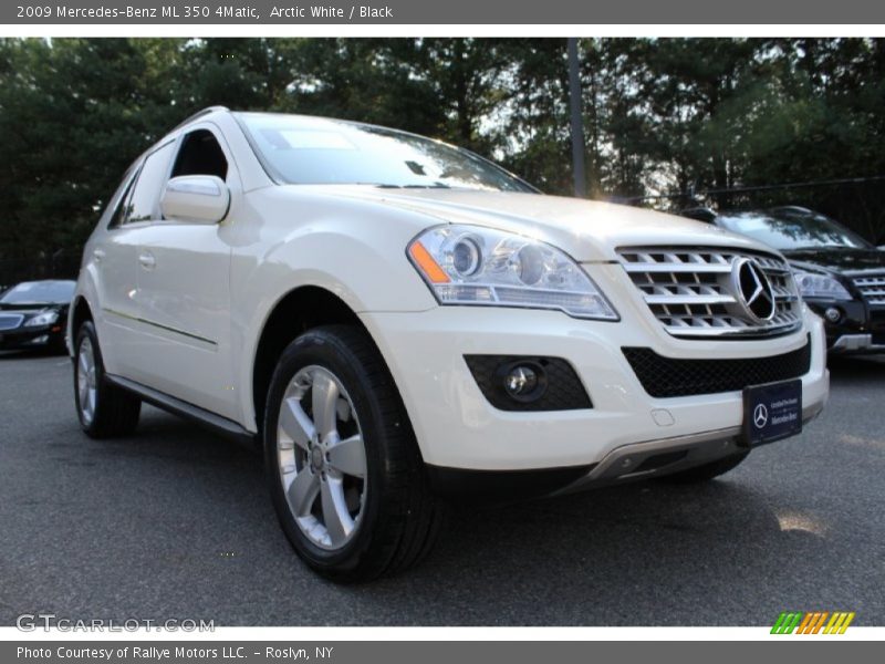 Arctic White / Black 2009 Mercedes-Benz ML 350 4Matic