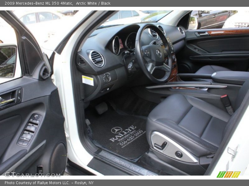 Arctic White / Black 2009 Mercedes-Benz ML 350 4Matic