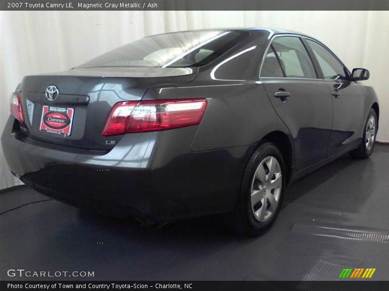 Magnetic Gray Metallic / Ash 2007 Toyota Camry LE