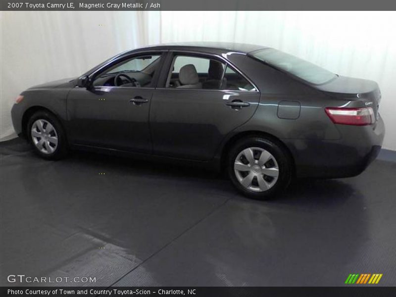 Magnetic Gray Metallic / Ash 2007 Toyota Camry LE