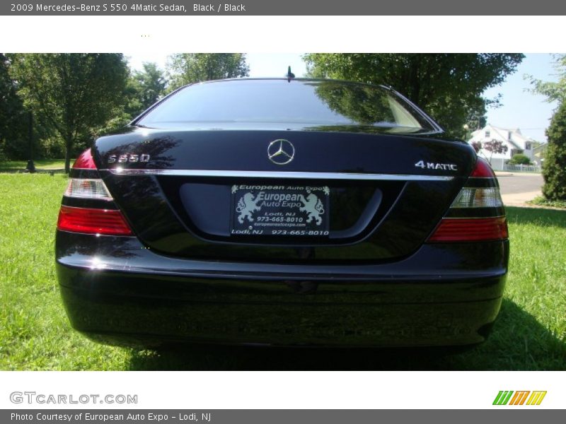 Black / Black 2009 Mercedes-Benz S 550 4Matic Sedan