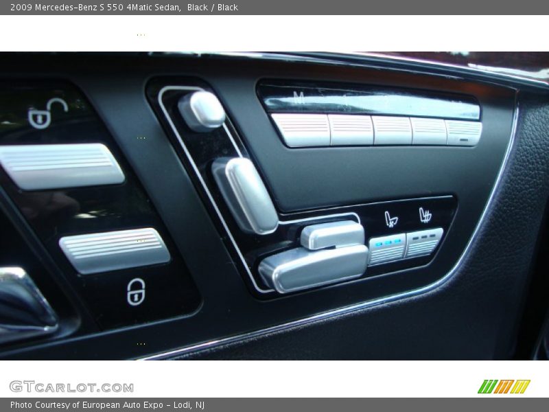 Black / Black 2009 Mercedes-Benz S 550 4Matic Sedan