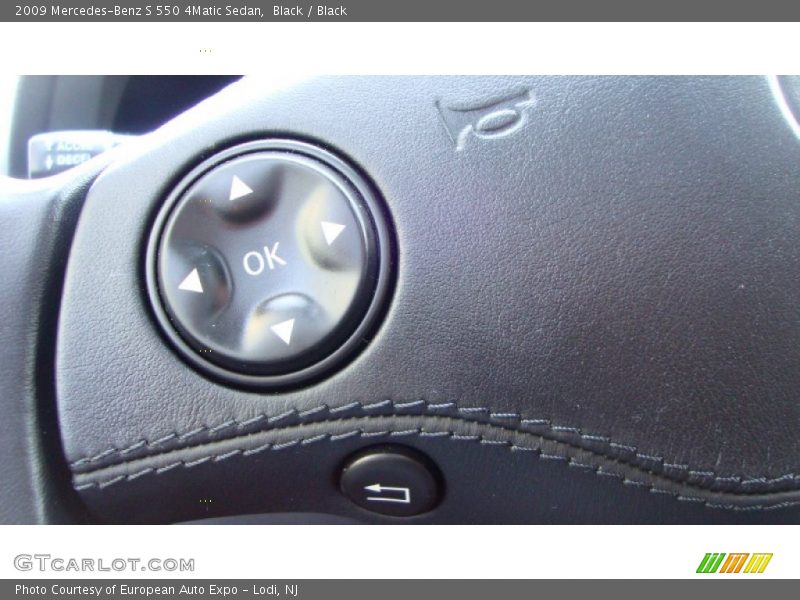 Black / Black 2009 Mercedes-Benz S 550 4Matic Sedan