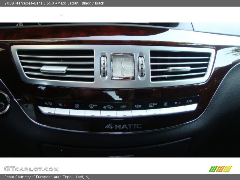 Black / Black 2009 Mercedes-Benz S 550 4Matic Sedan