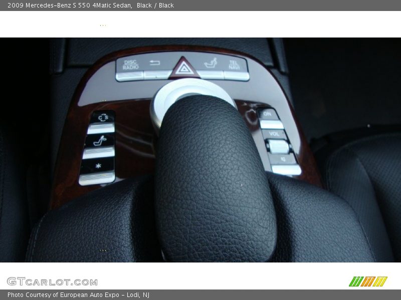 Black / Black 2009 Mercedes-Benz S 550 4Matic Sedan