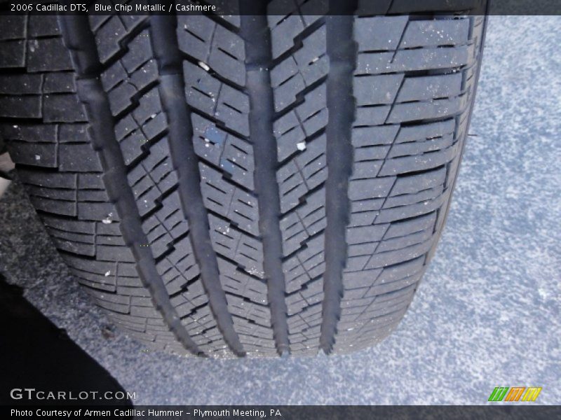 Blue Chip Metallic / Cashmere 2006 Cadillac DTS