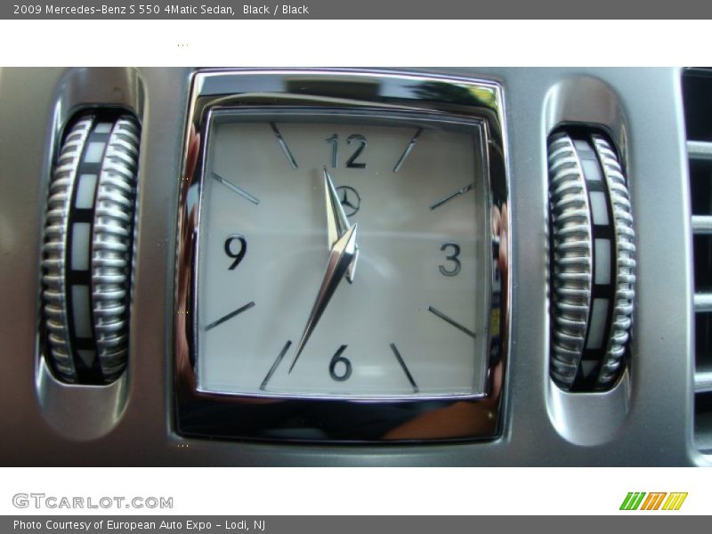 Black / Black 2009 Mercedes-Benz S 550 4Matic Sedan
